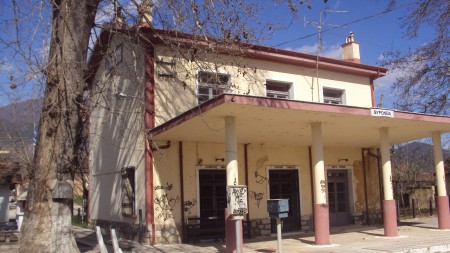 Το κτίριο του Σιδηροδρομικού Σταθμού Βυρώνειας (Ιούνιος 2013)